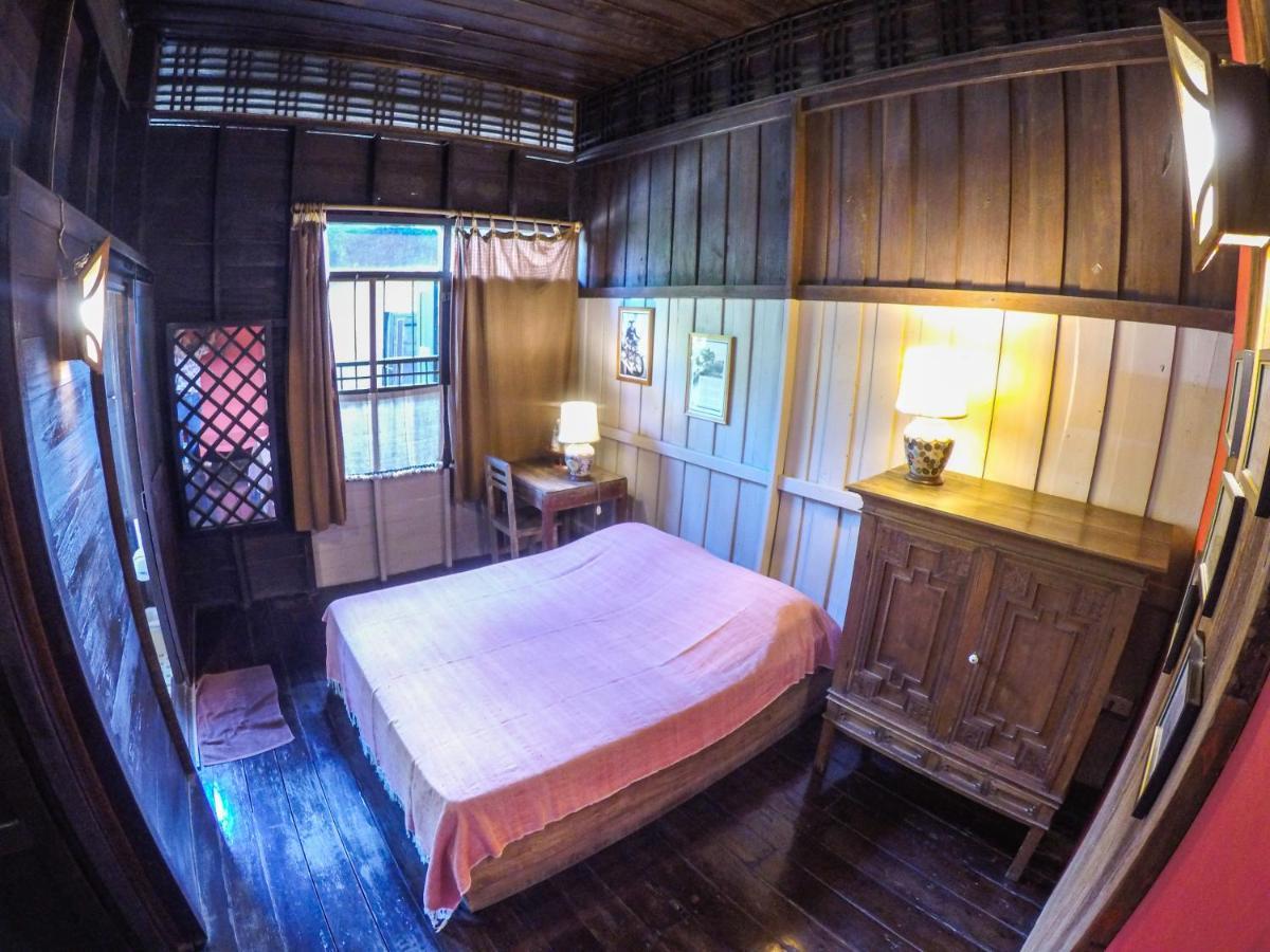 The Riverside Guest House Lampang Exterior photo