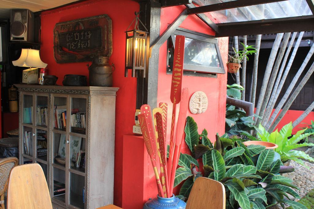 The Riverside Guest House Lampang Exterior photo